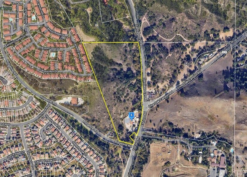 19121 El Toro Rd, Silverado, CA à vendre - Photo de l’immeuble – Image 2 sur 22