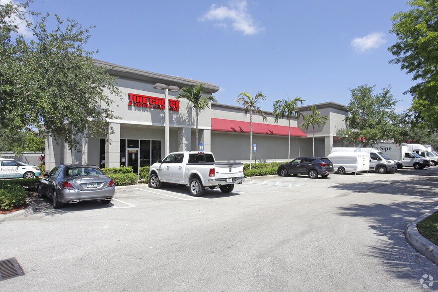 4644 Coral Ridge Dr, Coral Springs, FL à louer - Photo principale – Image 1 sur 15