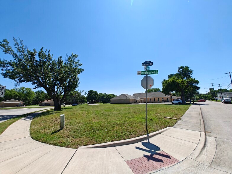 704 Drexel St, McKinney, TX à louer - Photo de l’immeuble – Image 3 sur 37