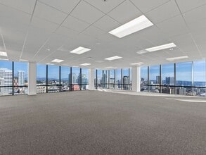 225 Broadway, San Diego, CA à louer Photo intérieure– Image 1 sur 11
