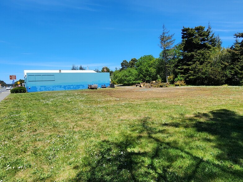 1738 Oregon St, Port Orford, OR à vendre - Photo de l’immeuble – Image 3 sur 13