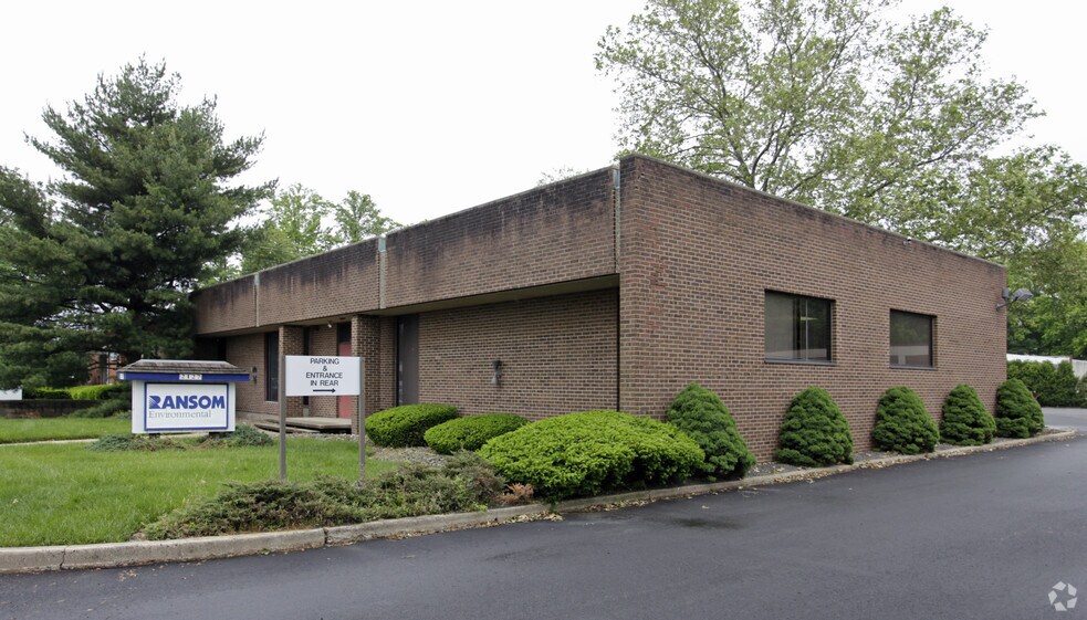 2127 Hamilton Ave, Hamilton, NJ à vendre - Photo principale – Image 1 sur 18