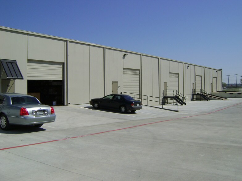3501 State Highway 157, Fort Worth, TX à louer - Photo de l’immeuble – Image 1 sur 5