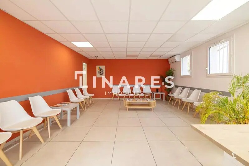 Bureaux/Médical dans Marignane à louer - Photo intérieure – Image 3 sur 9