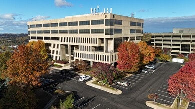 730 Holiday Dr, Pittsburgh, PA à louer Aérien– Image 1 sur 6