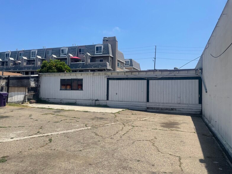 1360 Newport Ave, Long Beach, CA à vendre - Photo de l’immeuble – Image 2 sur 8
