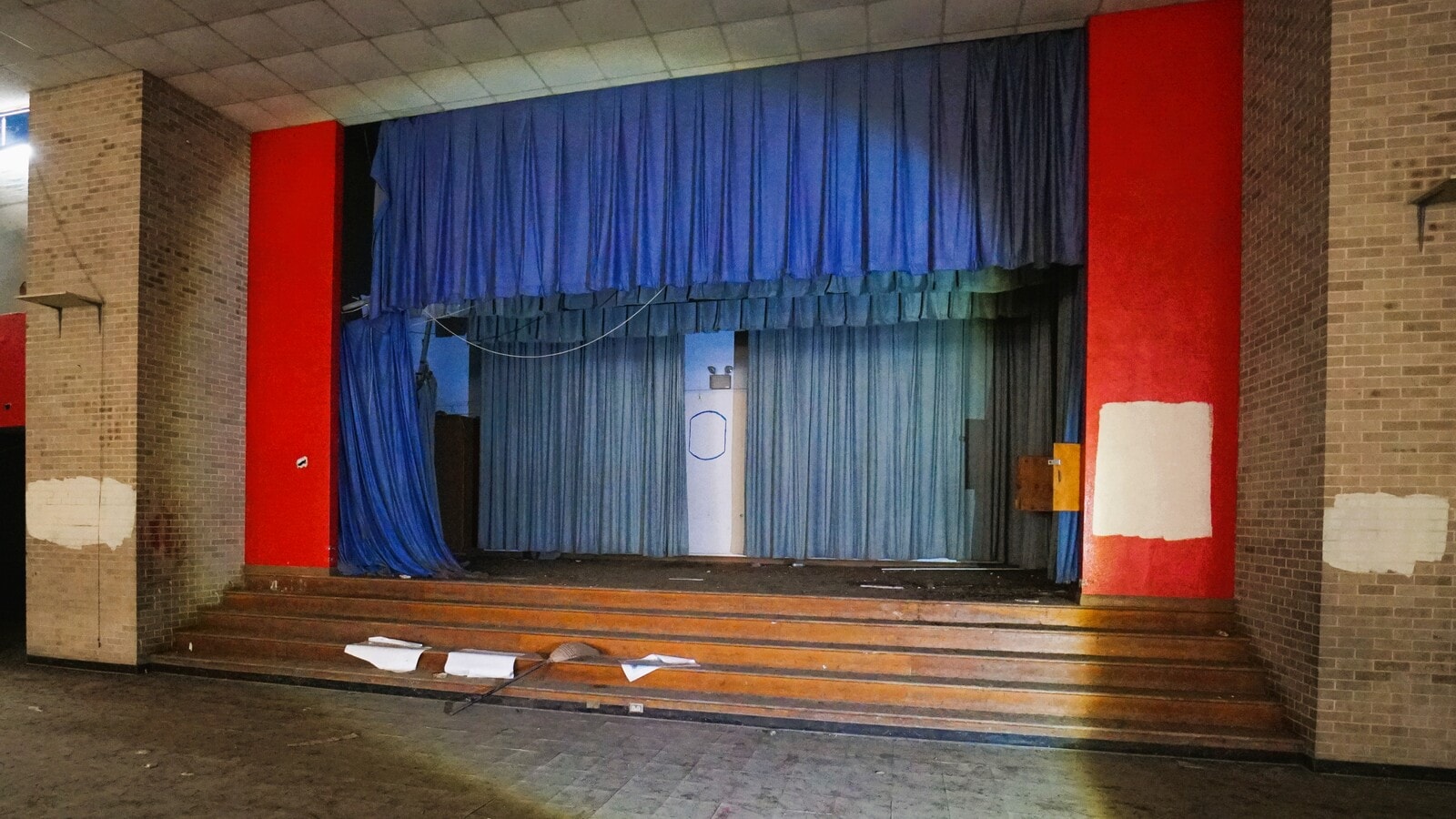 View Photo