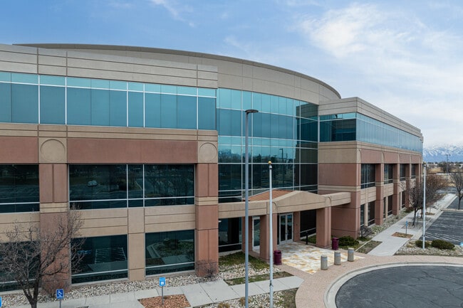 Plus de détails pour 2525 Lake Park Blvd, Salt Lake City, UT - Bureau à vendre