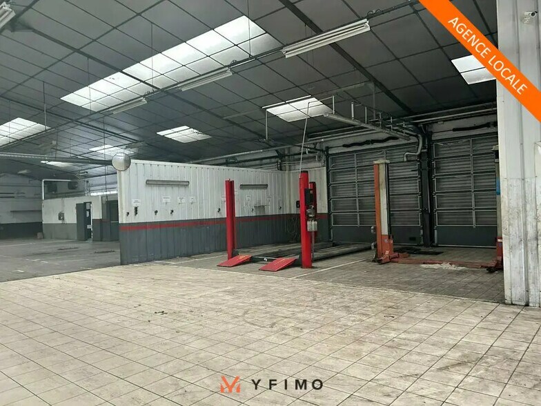 Local commercial dans Les Mureaux à louer - Photo intérieure – Image 2 sur 6