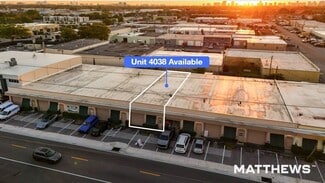 Plus de détails pour 4032-4046 NE 6th Ave, Oakland Park, FL - Industriel/Logistique à louer