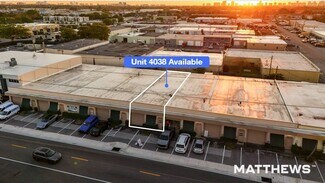 Plus de détails pour 4032-4046 NE 6th Ave, Oakland Park, FL - Industriel/Logistique à louer