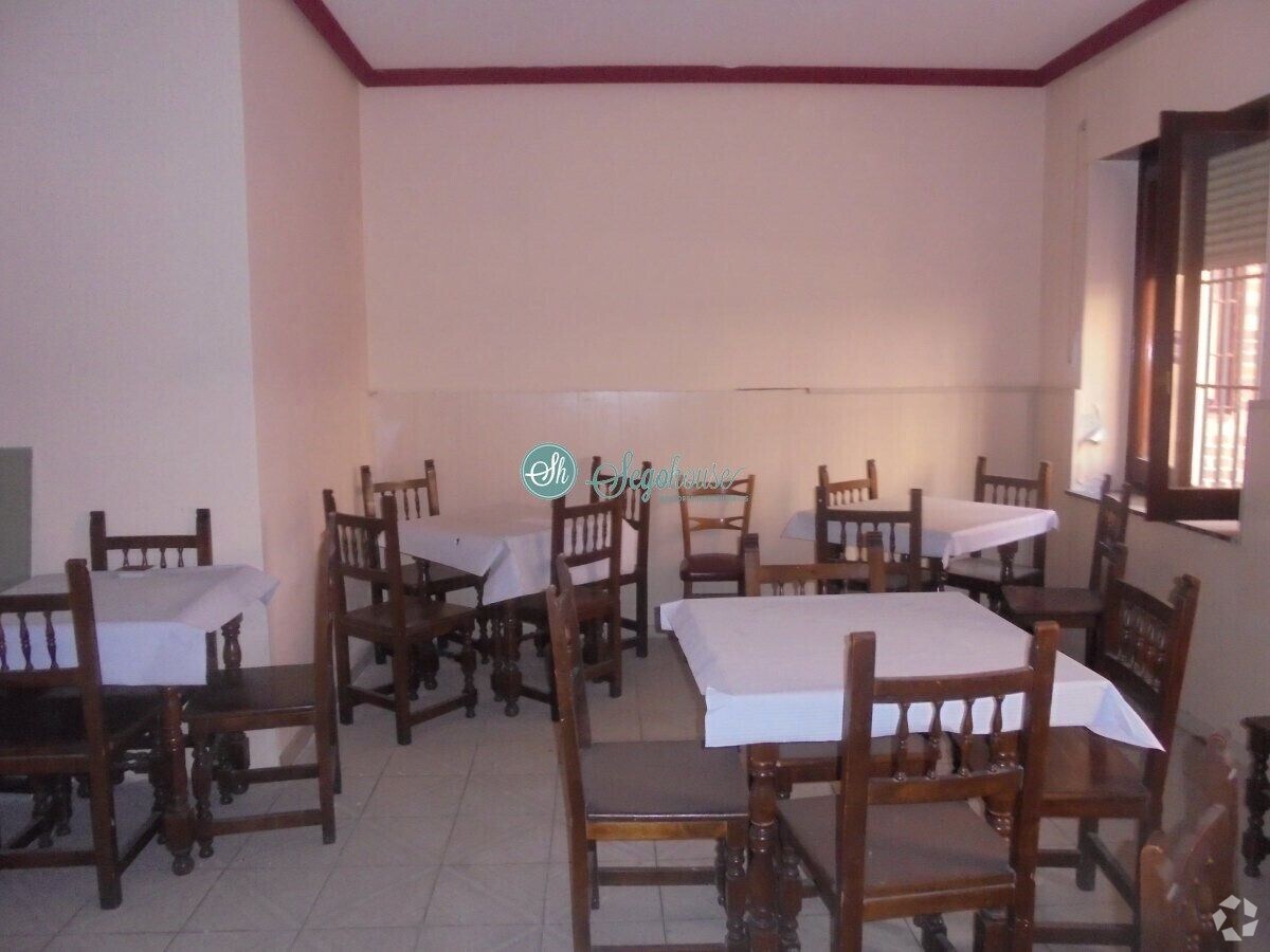 View Photo
