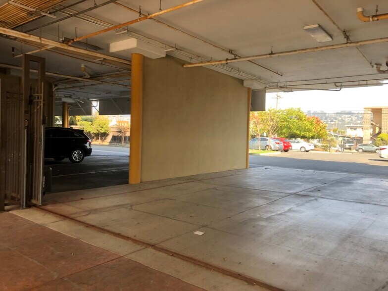 727 San Pablo Ave, Albany, CA à vendre - Photo de l’immeuble – Image 3 sur 9