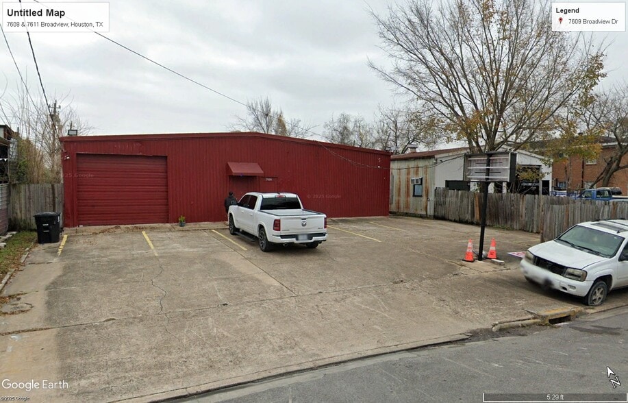 7609 Broadview Dr, Houston, TX à vendre - Photo de l’immeuble – Image 2 sur 4