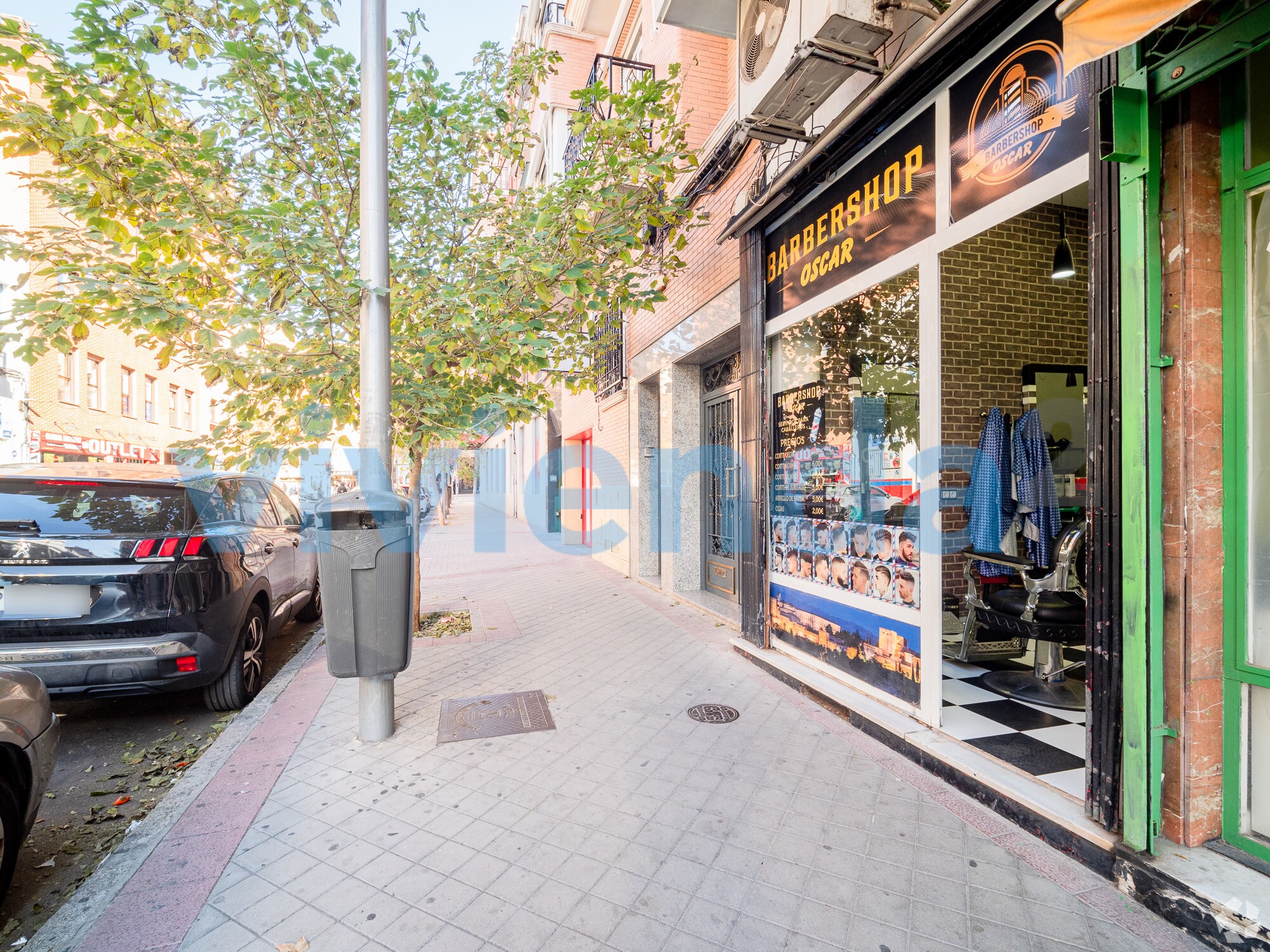 Immeuble residentiel dans Madrid, Madrid à vendre Photo intérieure– Image 1 sur 2