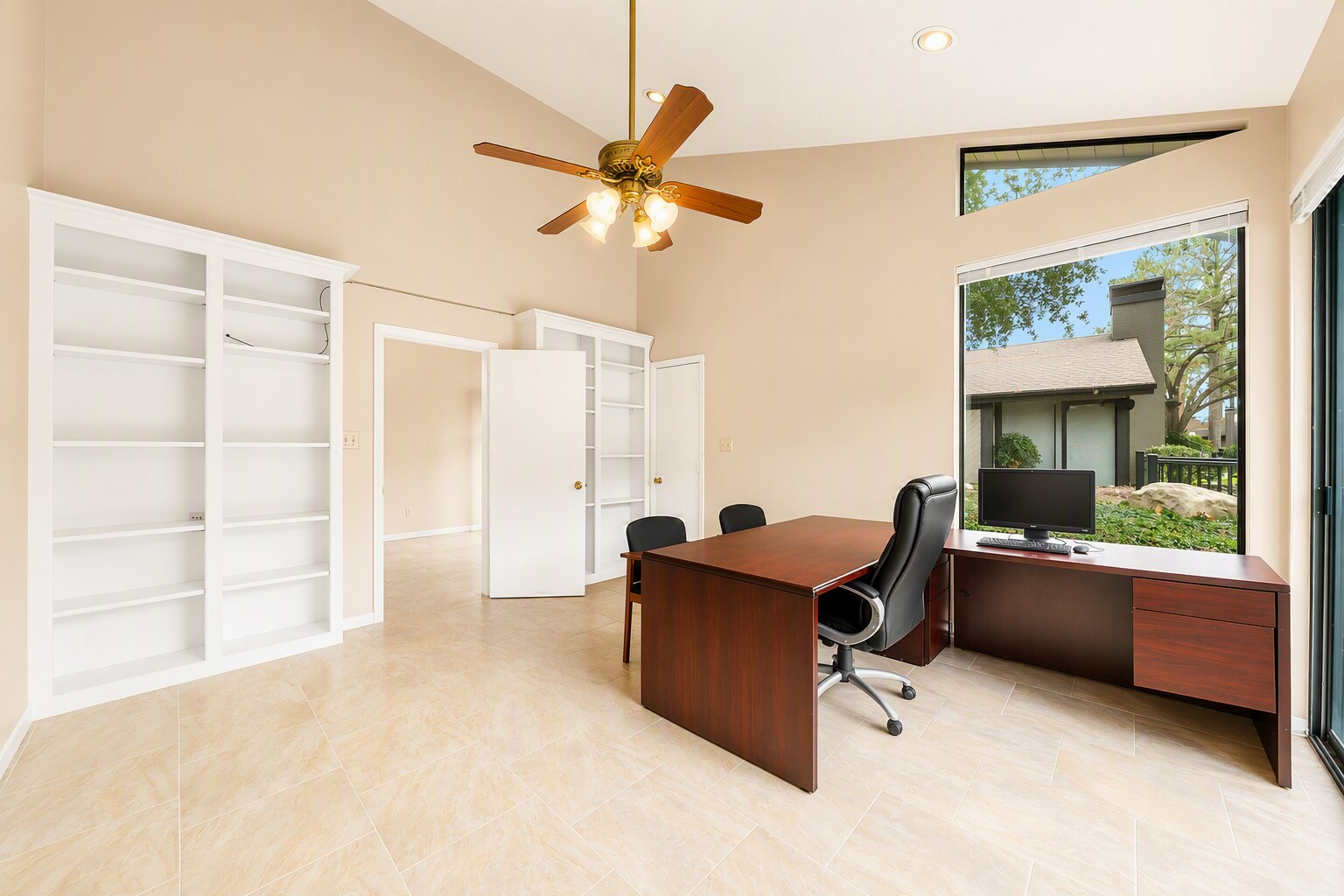 14343 Torrey Chase Blvd, Houston, TX à vendre Photo de l’immeuble– Image 1 sur 10