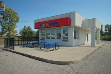 2950 Frontage Rd, Warsaw, IN à vendre - Photo de l’immeuble – Image 2 sur 23