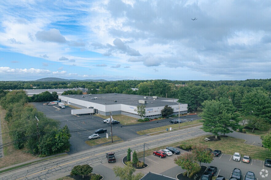 5 Dan Rd, Canton, MA à louer - Photo de l’immeuble – Image 3 sur 27