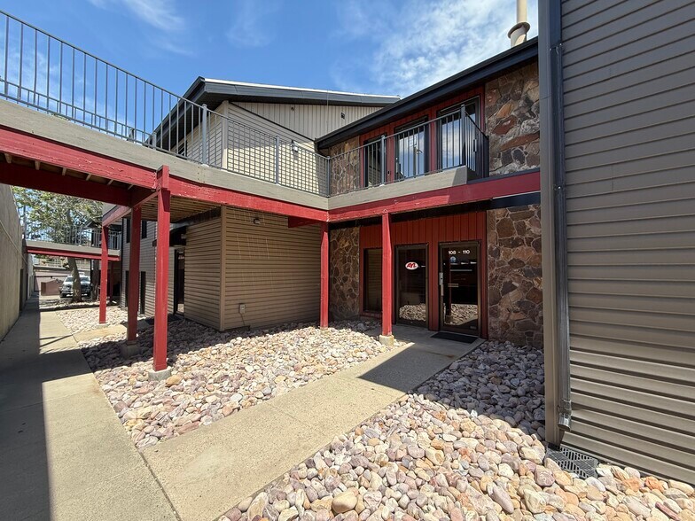 2469 E Fort Union Blvd, Salt Lake City, UT à vendre - Photo de l’immeuble – Image 2 sur 6