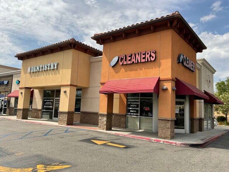 28410-28460 Haskell Canyon Rd, Santa Clarita, CA à vendre - Photo de l’immeuble – Image 2 sur 12