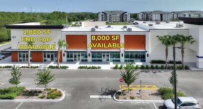 8035 W Irlo Bronson Memorial Hwy, Kissimmee, FL à louer Photo de l’immeuble– Image 2 sur 3
