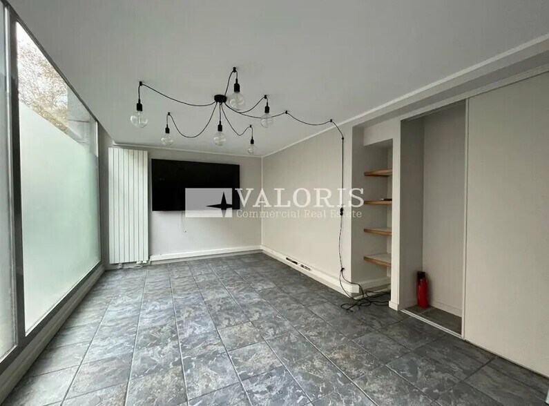 Bureau dans Lyon à louer - Photo de l’immeuble – Image 1 sur 6