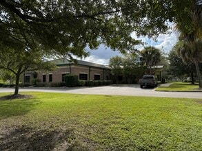 3255 Industry Dr, Charleston, SC à vendre Photo intérieure– Image 2 sur 8
