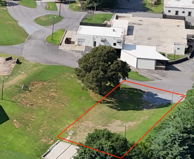 433 Interchange dr, Dallas, NC à louer Photo principale– Image 1 sur 2