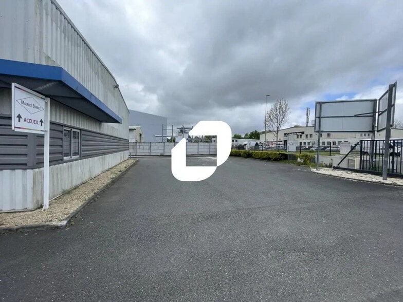 Bureau dans Vertou à louer - Photo de l’immeuble – Image 3 sur 10