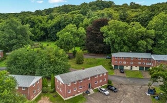 Plus de détails pour 233 Park Rd, Hamden, CT - Logement à vendre