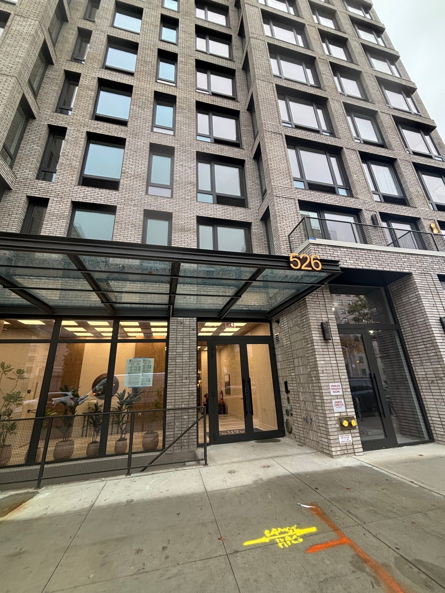 526 Baltic St, Brooklyn, NY à louer Photo intérieure– Image 1 sur 10