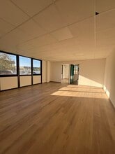 18 Rue Thales, Mérignac à louer Photo intérieure– Image 1 sur 6