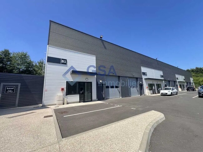 Plus de détails pour Bureau, Local d'activités à louer