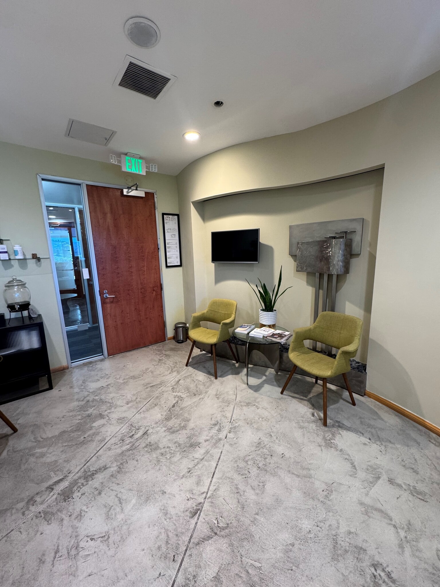 465 N Roxbury Dr, Beverly Hills, CA à louer Photo intérieure– Image 1 sur 11