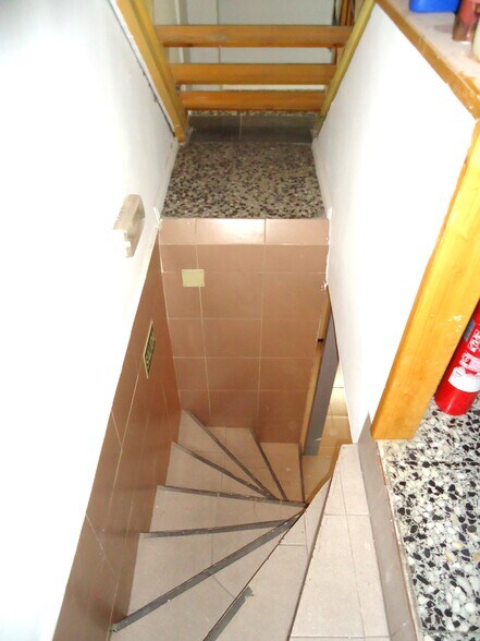 View Photo