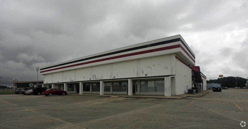 3721 Highway 90 E, Broussard, LA à louer - Photo de l’immeuble – Image 3 sur 33