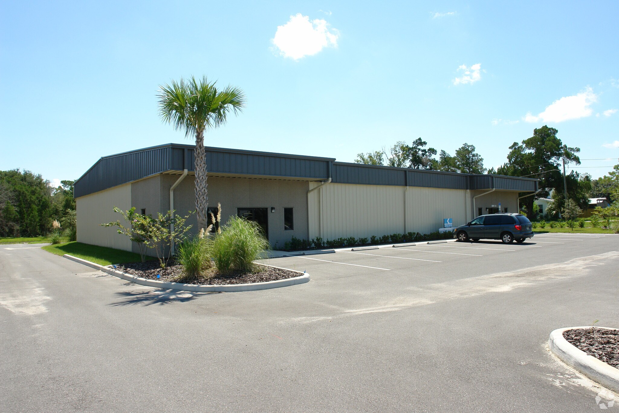 304 Richey Rd, Leesburg, FL à louer Photo principale– Image 1 sur 4