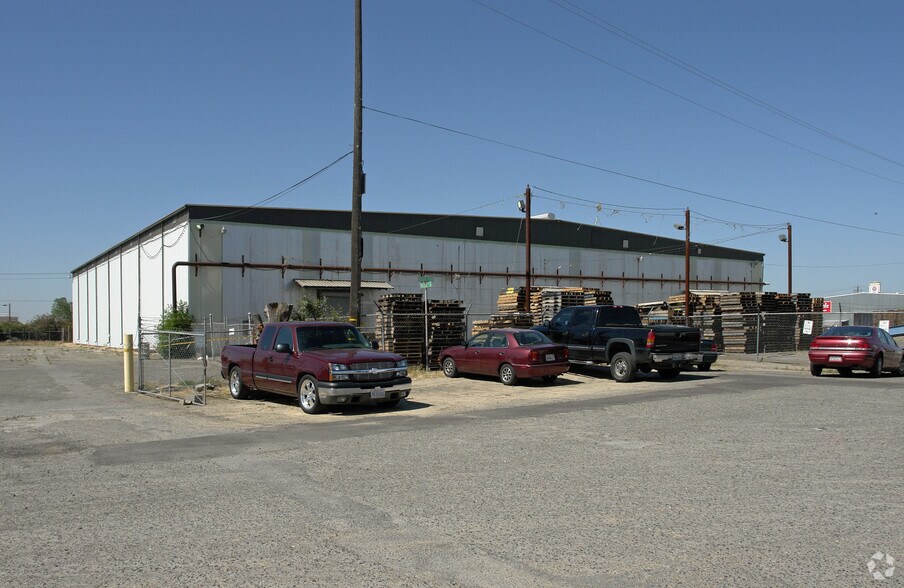901 Packers St, Atwater, CA à vendre - Photo de l’immeuble – Image 2 sur 7