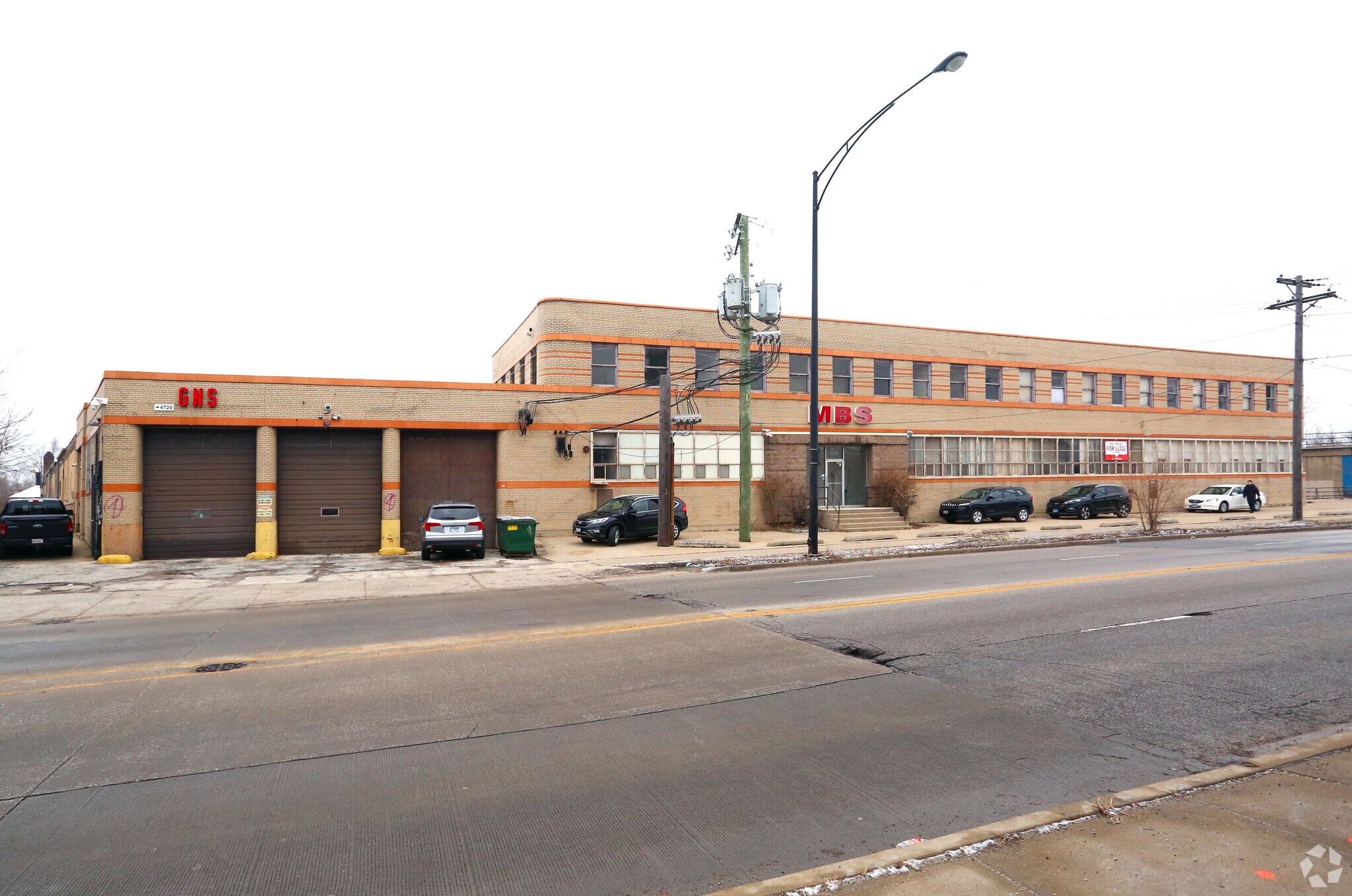 4700-4720 W Montrose Ave, Chicago, IL à louer Photo principale– Image 1 sur 10