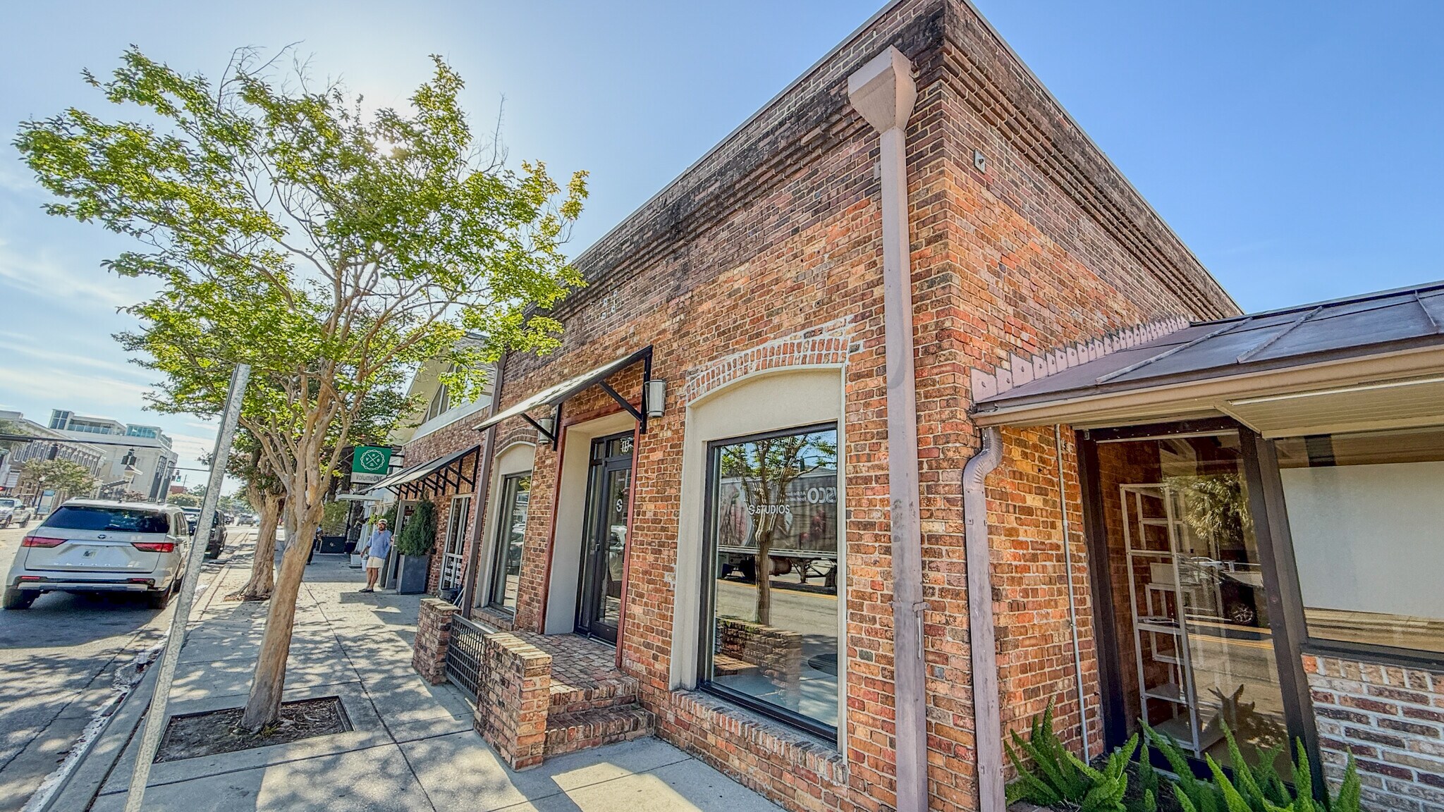 7-15 W Main St, Pensacola, FL à louer Photo de l’immeuble– Image 1 sur 20