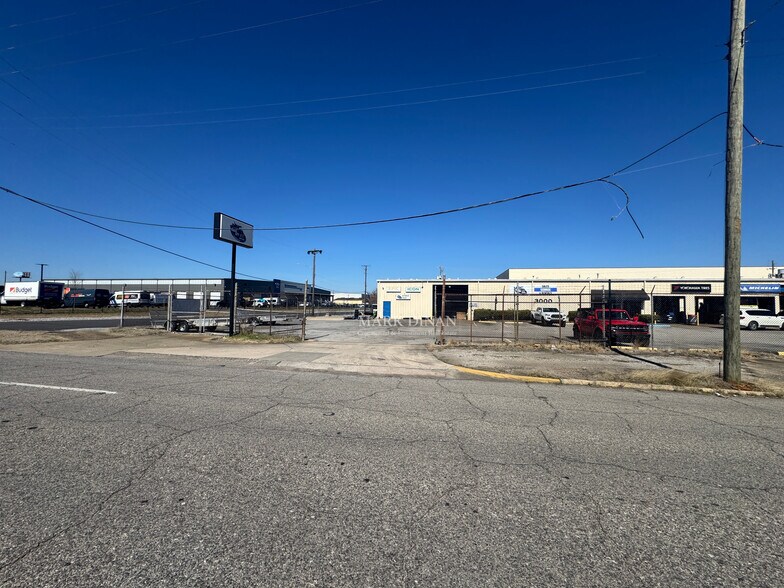 3024 Messer Airport Hwy hwy, Birmingham, AL à louer - Photo de l’immeuble – Image 2 sur 10