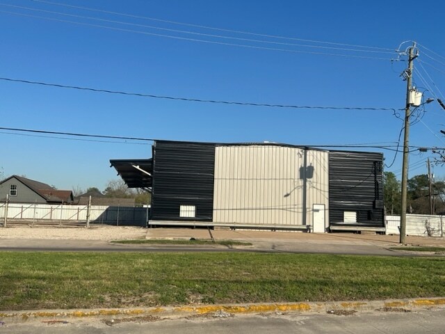 7902 Irvington, Houston, TX à vendre - Photo de l’immeuble – Image 3 sur 25
