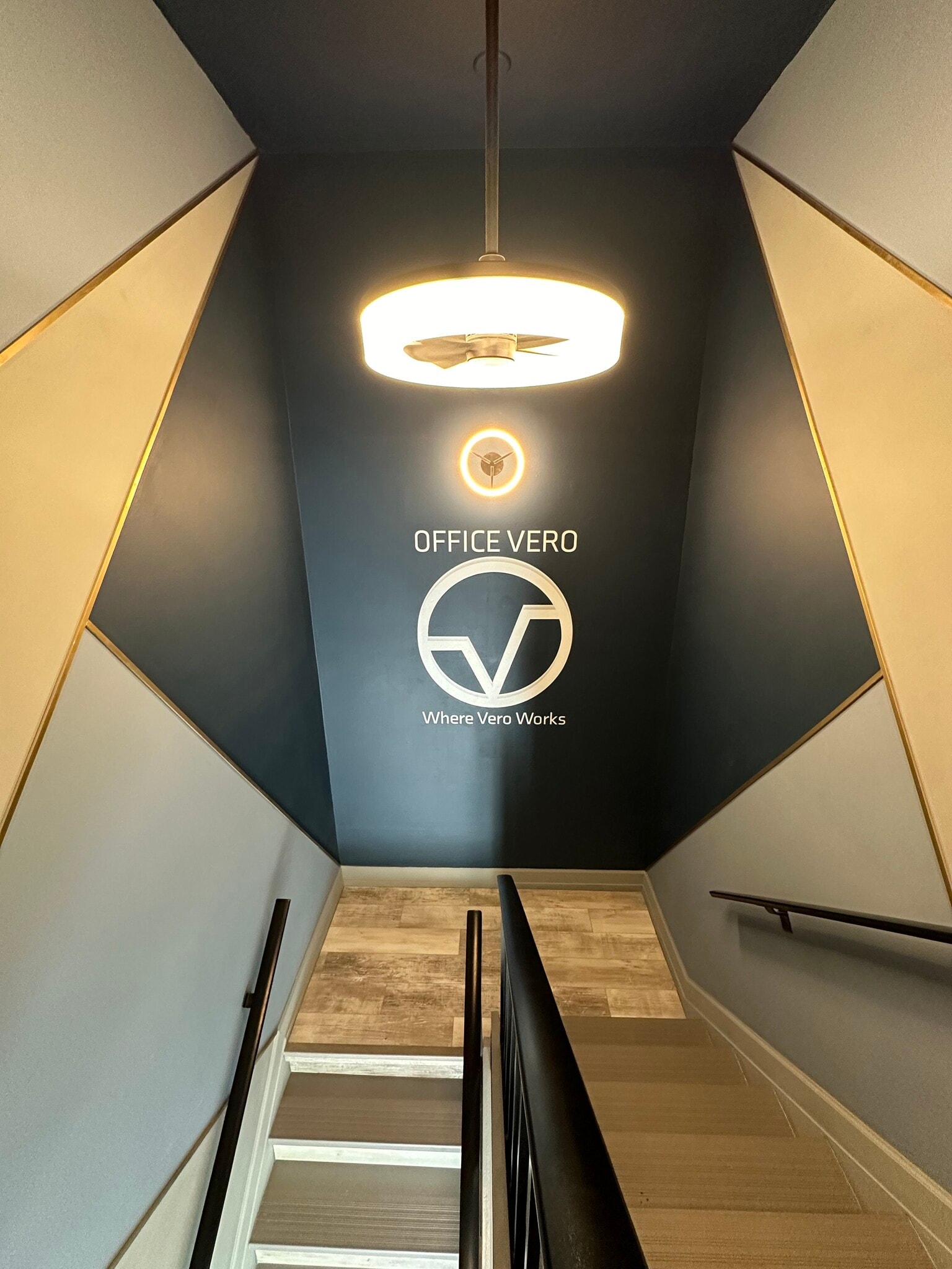 1659 Indian River blvd, Vero Beach, FL à louer Photo intérieure– Image 1 sur 2