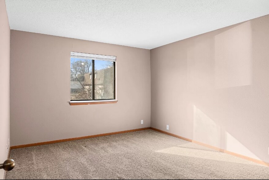 920 N 2nd St, Leavenworth, KS à vendre - Photo de l’immeuble – Image 2 sur 8
