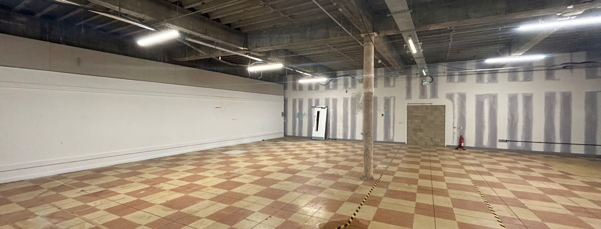 11 Holbeach Rd, Londres à louer Photo intérieure– Image 1 sur 1