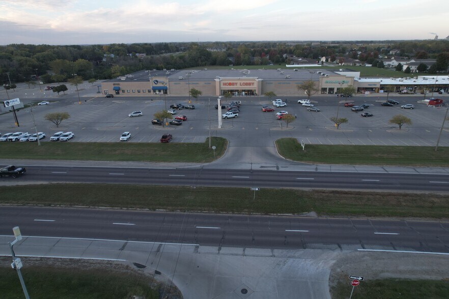 2310-2560 4th St SW, Mason City, IA à louer - Photo de l’immeuble – Image 3 sur 13