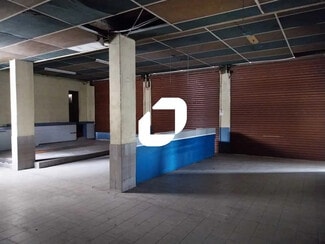 Plus de détails pour Local commercial à louer