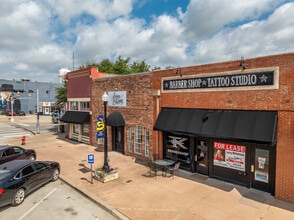105 E Franklin St, Hillsboro, TX à louer Photo de l’immeuble– Image 1 sur 25