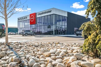 Plus de détails pour 2202 50 Av, Lloydminster, AB - Local commercial à vendre