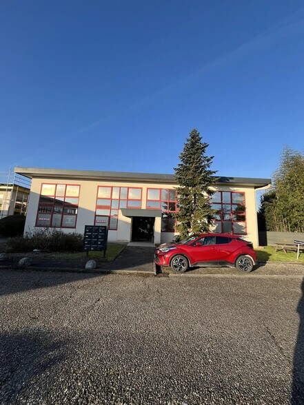 147 Avenue De La Somme, Mérignac à louer - Photo de l’immeuble – Image 1 sur 13